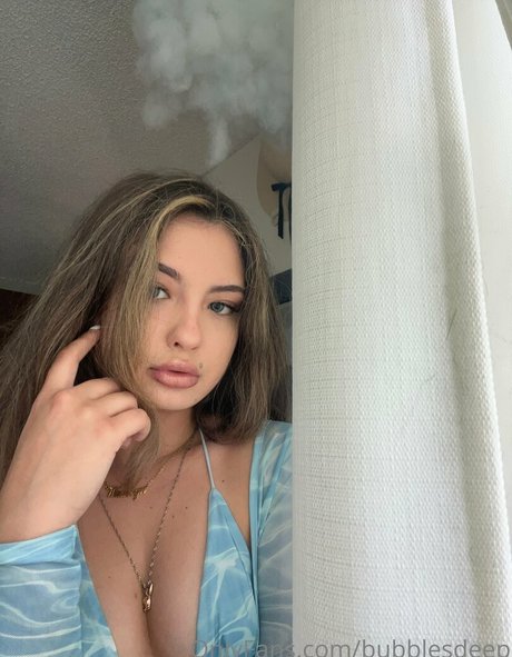 bubblesdeep pornstar erotic image