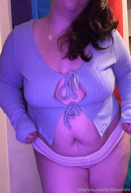 creamxxxqueen pretty actress photo