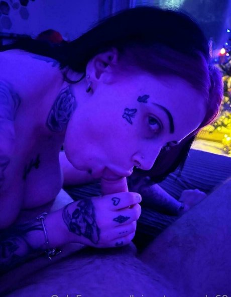 aztec420uk erotic star photo