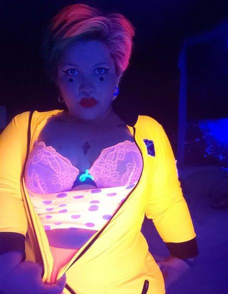 pumpka booty nude star photo