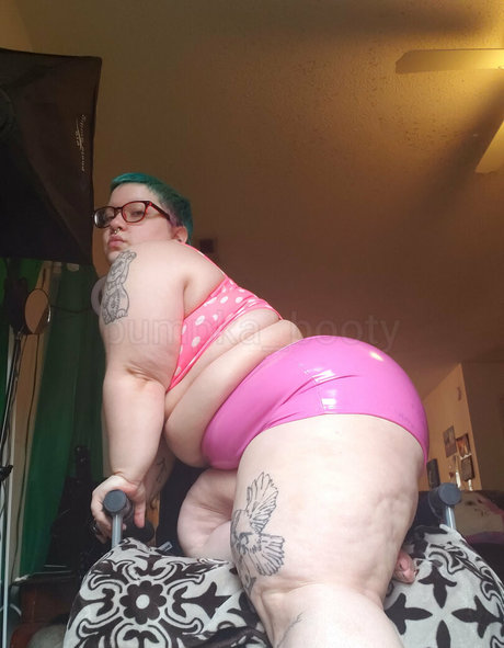 pumpka booty free actress pic