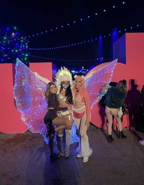 erikkamar_ model hot img