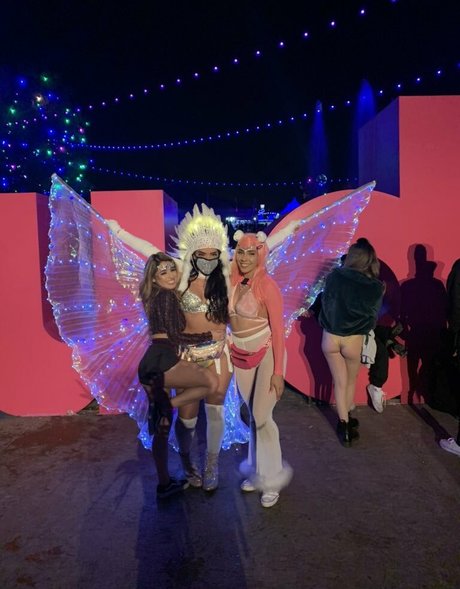 erikkamar_ pornstar hd pics