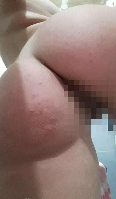 madaly of model adult gallery