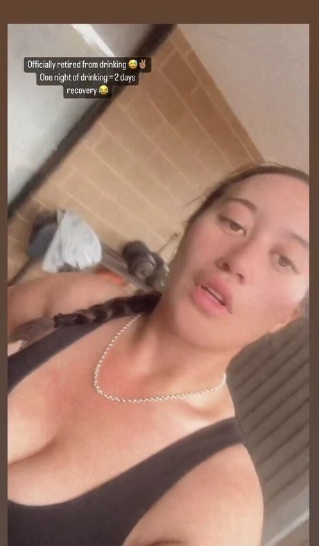 lyn ahayz exclusive pornstar img