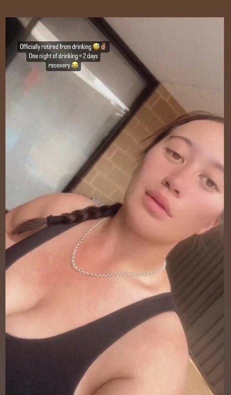 lyn ahayz model hot archive