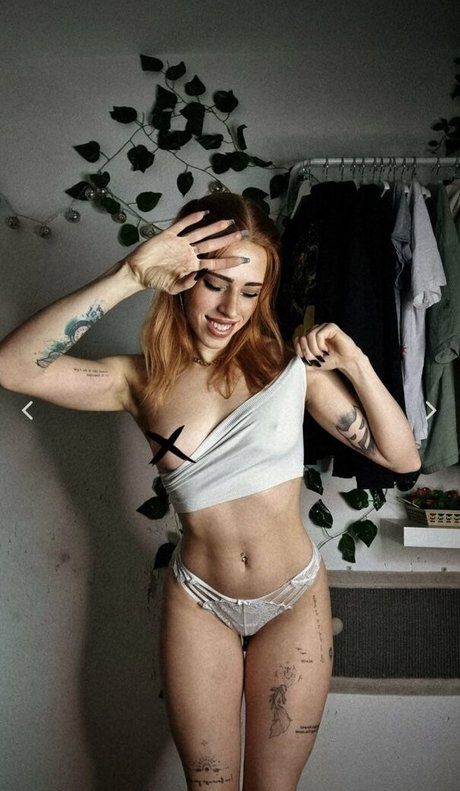 Luisamuskelmensch hd model pictures