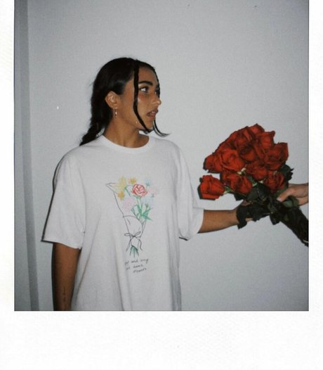 Sienna Mae Gomez art actress pics