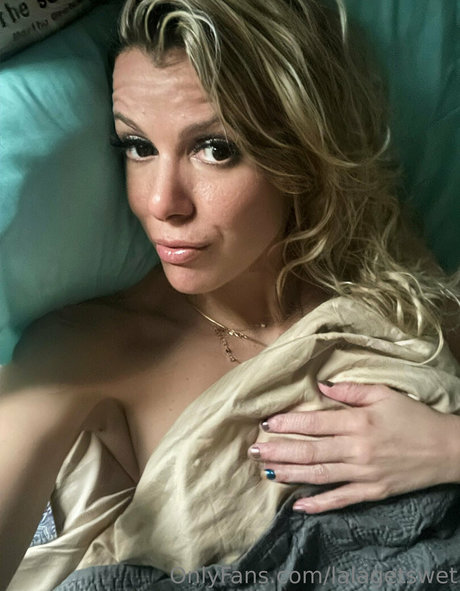 lalagetswet best pornstar pics