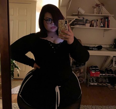 SoftestPear star sex pictures