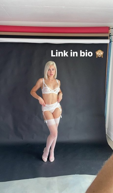 Paula Dinamicah star xxx picture