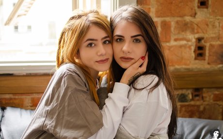 Nathi Suicide naked model pic