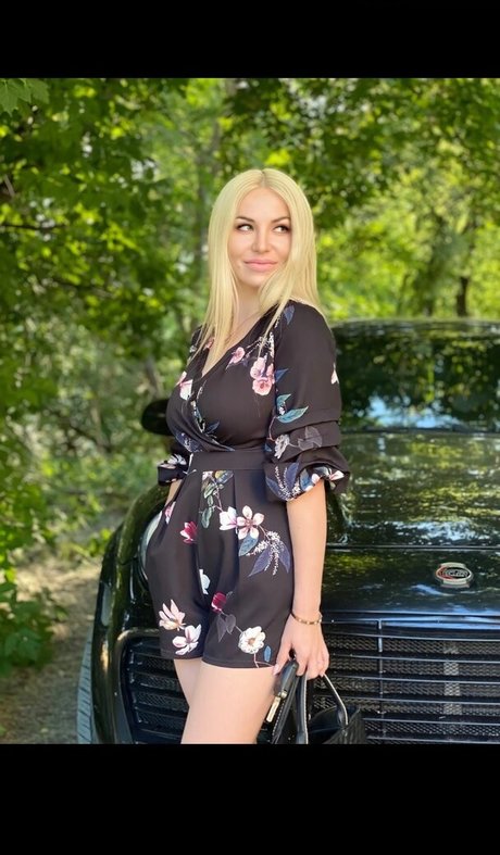 lanueta21 actress picture