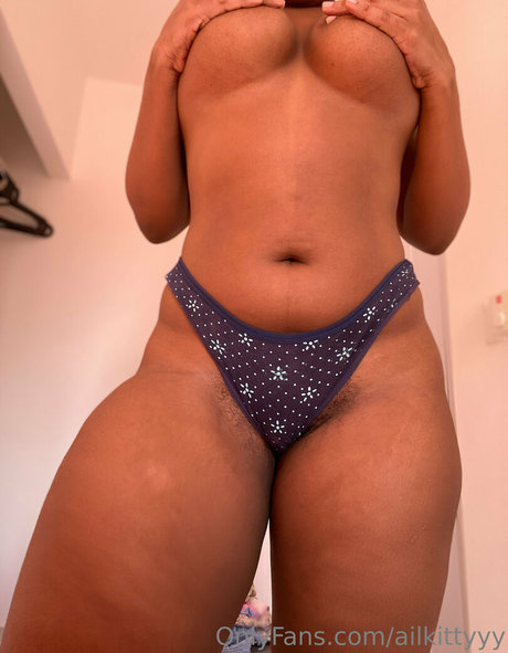 ailkittyyy free star photos