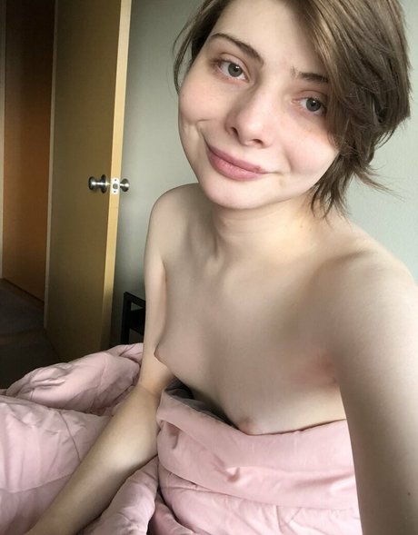 Abkazias pretty star archive