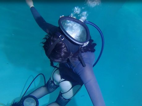 Oleviia cyber free model picture