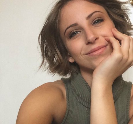 Taylor Francis model art images