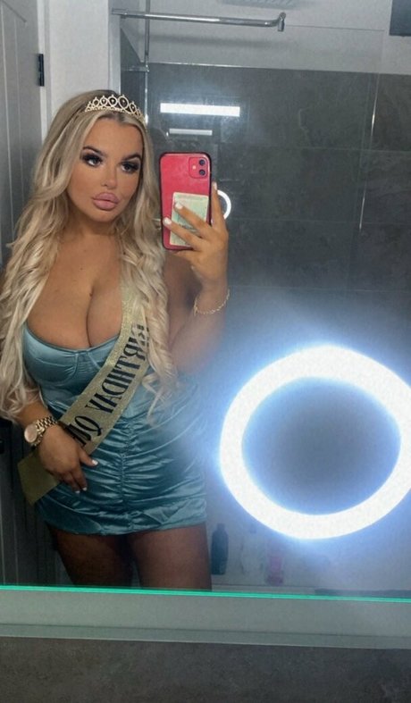 Kayleigh Thomsen beautiful model pic