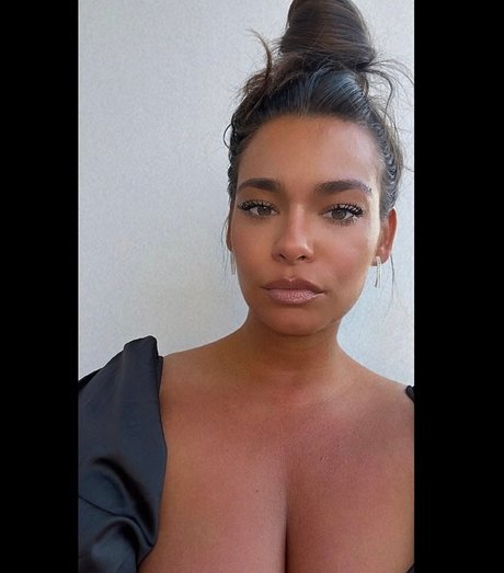 Cheryl Jansen xxx model photos