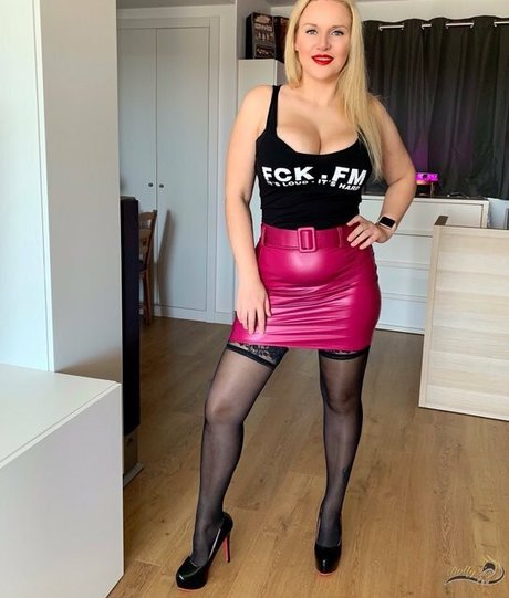 Dolly Fox star hot gallery