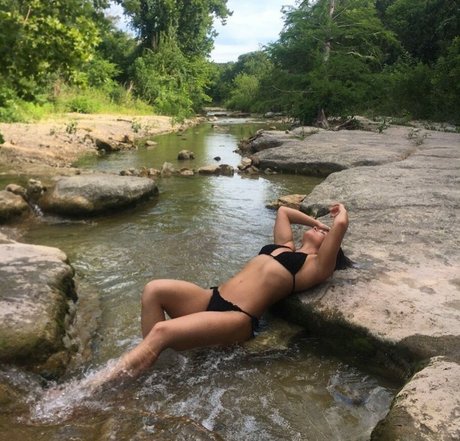 Sarah Ackman xxx actress pics