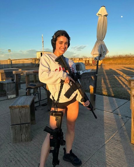 Sarah Ackman model xxx images