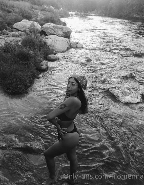 filomenna beautiful actress photos