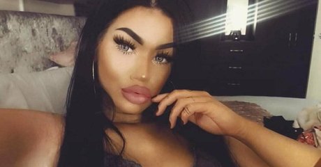 brunettebooty34 pornstar beautiful images