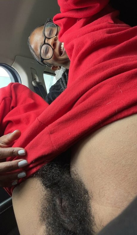 Mickey Mooh nude pornstar photo