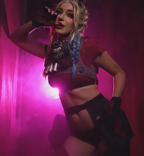 Anni The Duck high quality star pictures