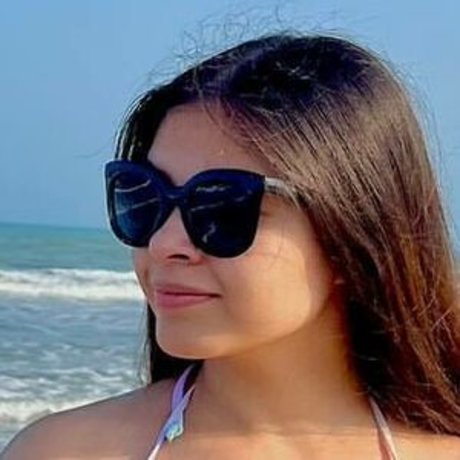 monimonitaa free model pic