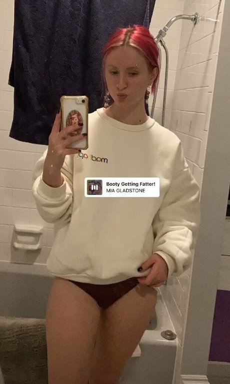 Mia Gladston sex pornstar pictures