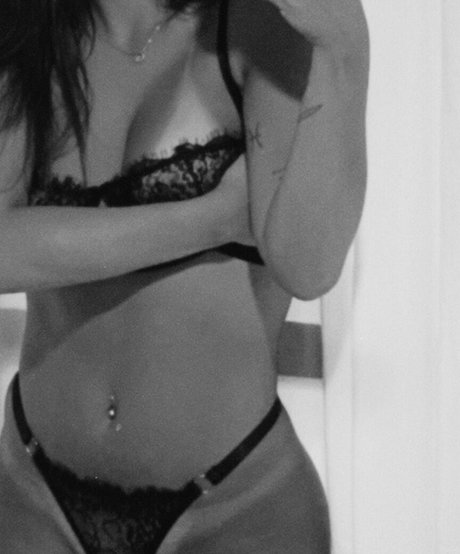 Giovanna Buscacio star beautiful pictures