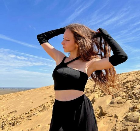 Mettaass pornstar sexy photos