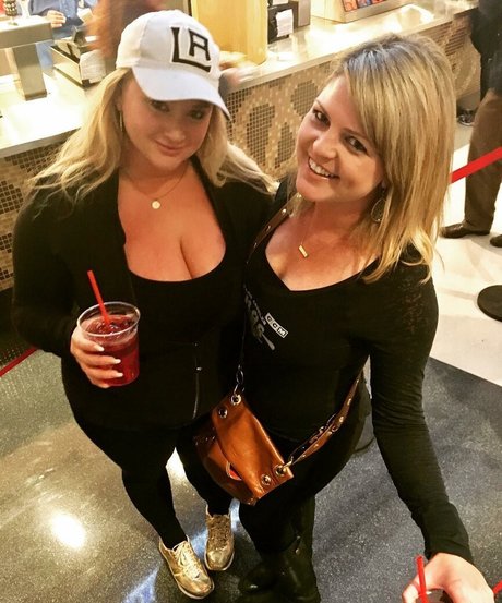 BlondiePomie star best archive