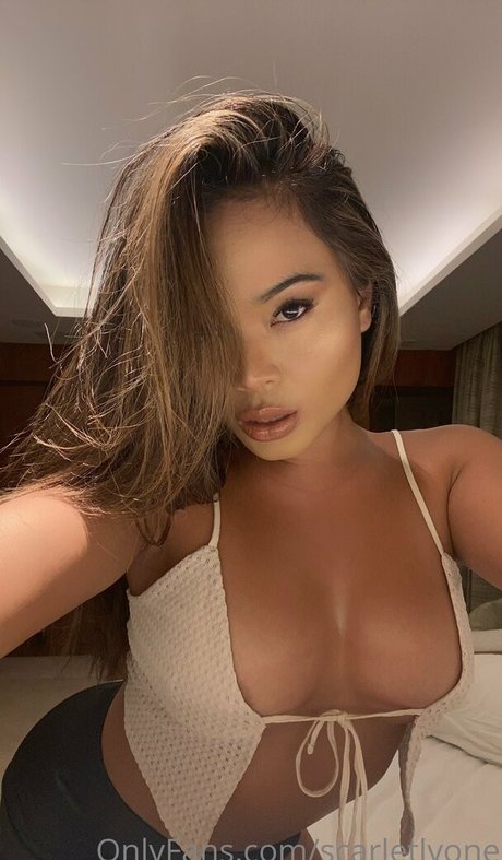 scarletlyone Profile pic