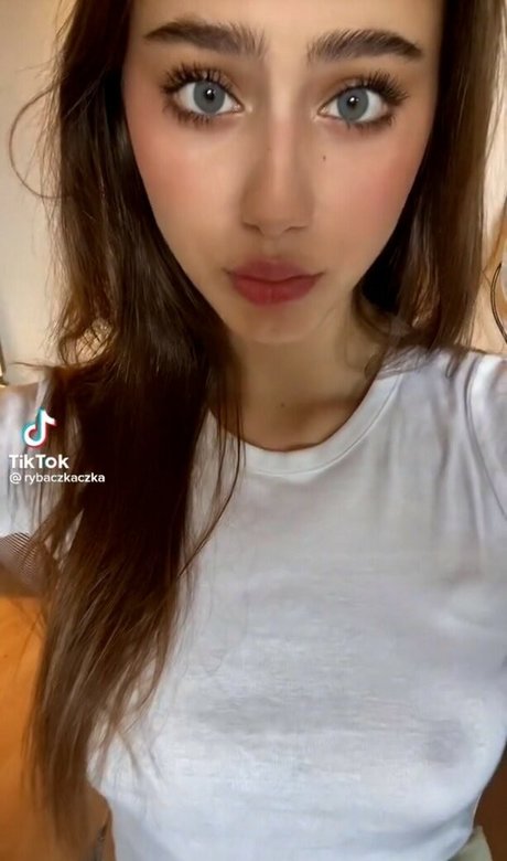 Ania Rybak star erotic image