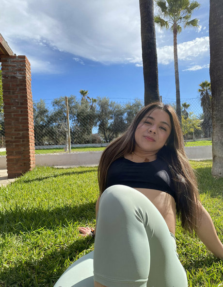 andrealuna4real pretty star img