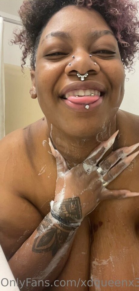 xdqueenx3 model hot pictures