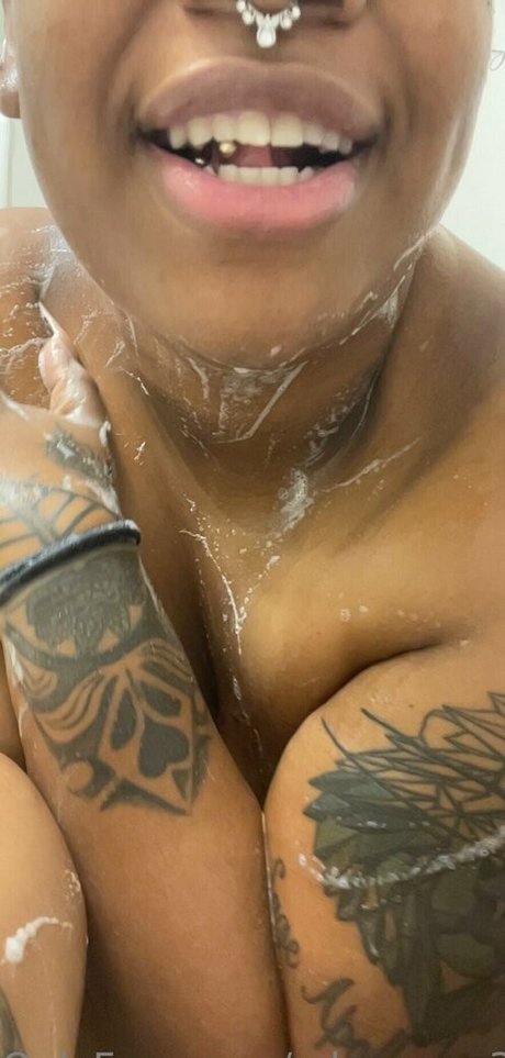 xdqueenx3 pornstar pretty pic