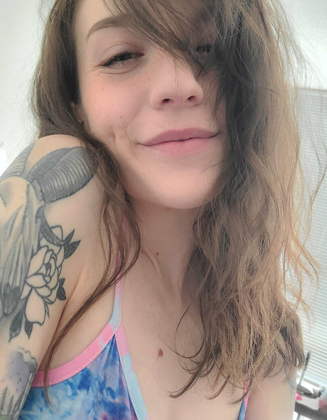 snoot nice actress picture