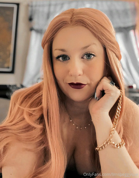 lilmspeggysue erotic star image