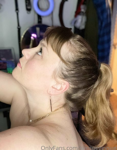 lilmspeggysue hot model images