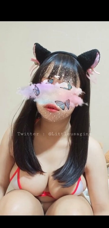 Littleusagine naked model picture