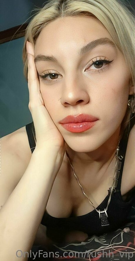 rushh vip star adult pics