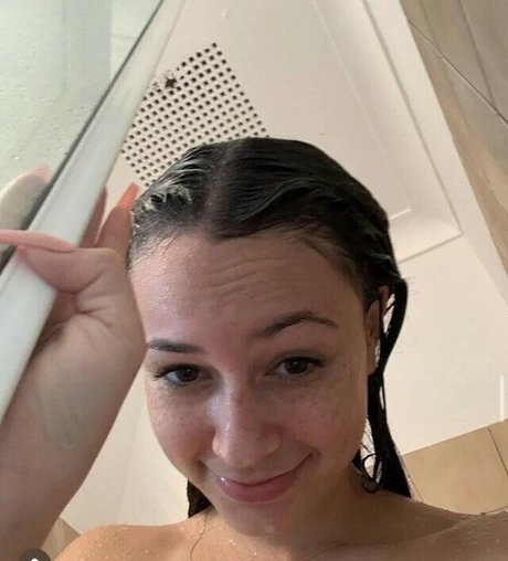 Willow Jade perfect pornstar picture