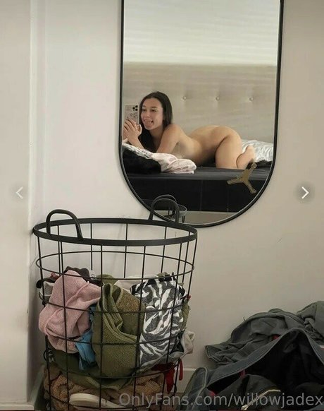 Willow Jade sex actress image