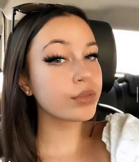 tan onlyfans pornographic pictures