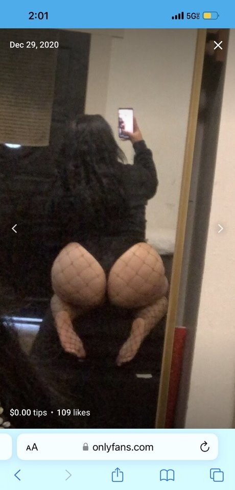 MamiLeslie pornstar sexy photo