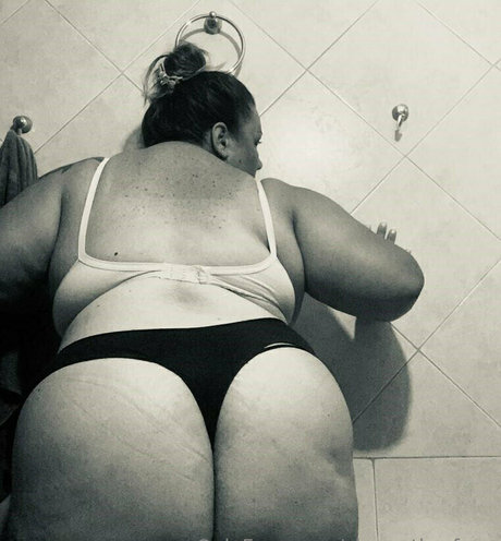 cleopathrafree xxx model pic